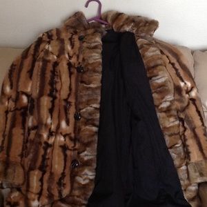 Faux fur coat reversible